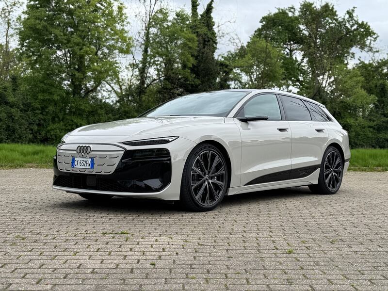 Audi S6 e-tron: guarda la gallery della super SW elettrica da oltre 500 CV 2