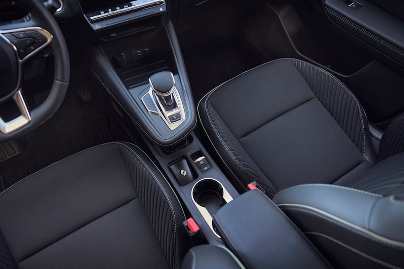 Renault Symbioz E-Tech: guarda la gallery del nuovo crossover full-hybrid 11