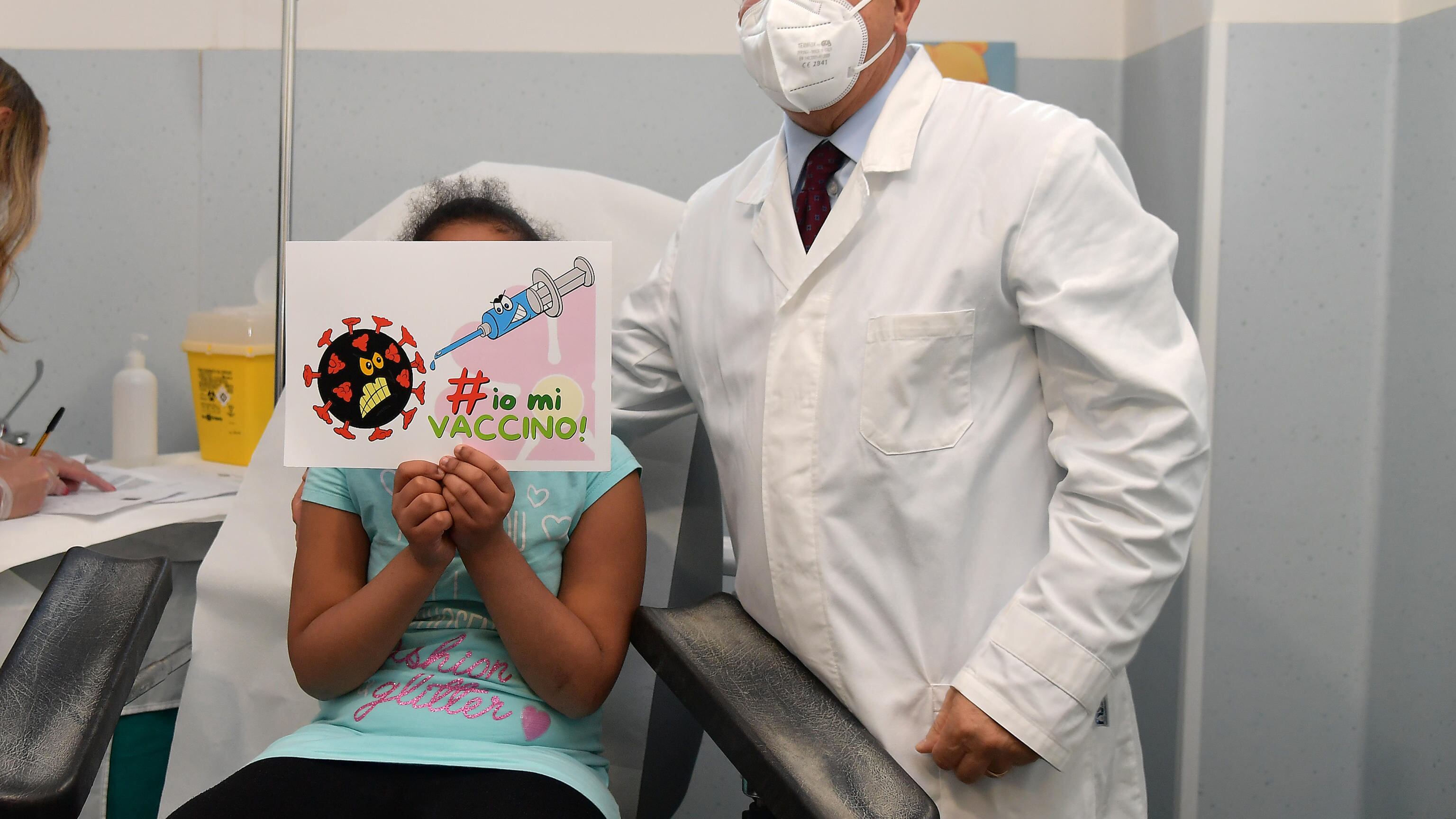 "Più coraggio degli adulti". Già vaccinati nel Lazio i primi mille bimbi italiani