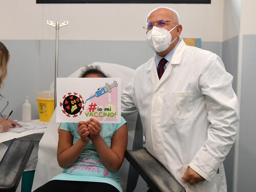 "Più coraggio degli adulti". Già vaccinati nel Lazio i primi mille bimbi italiani