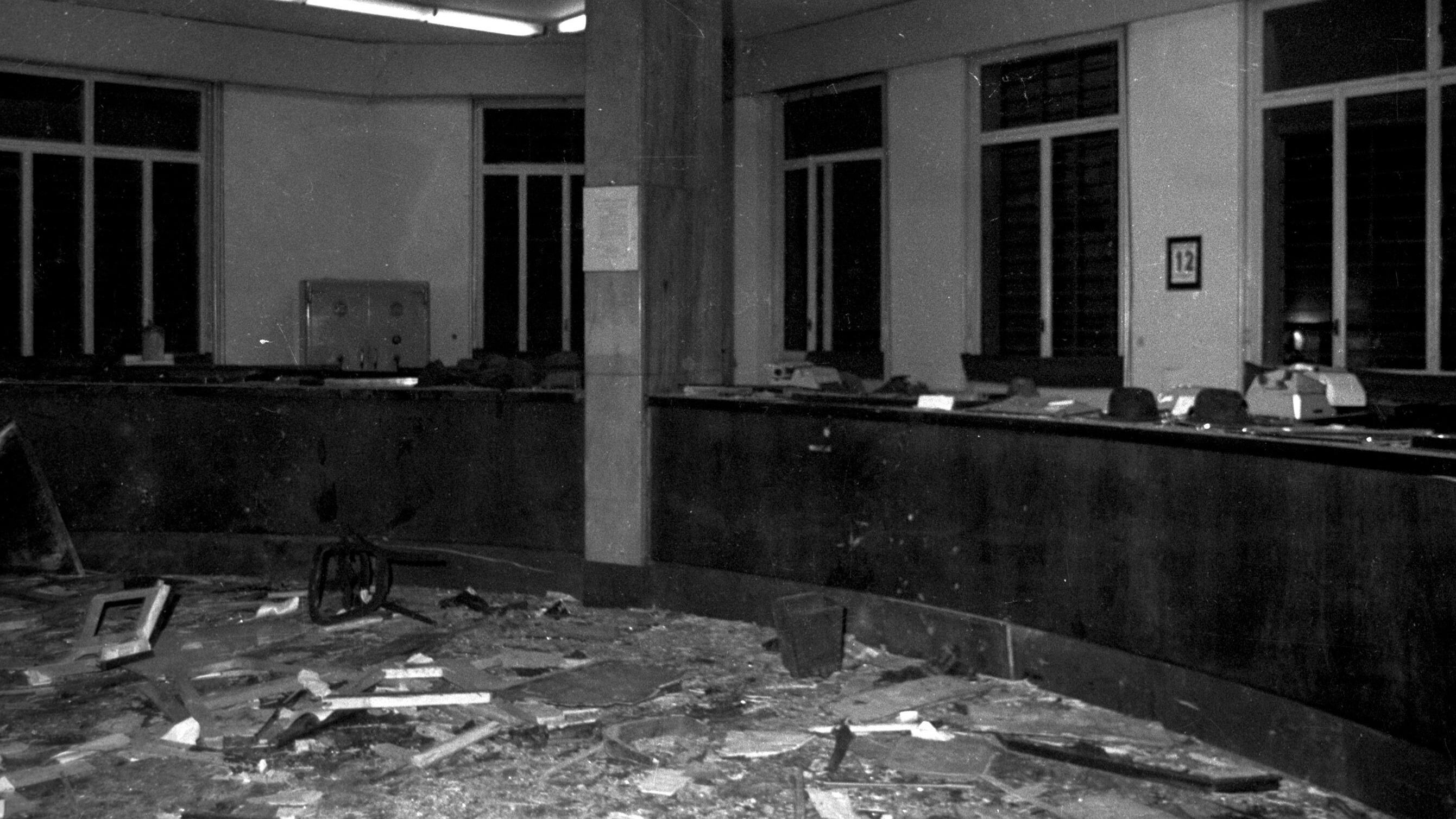 E nei famosi «armadi» non c'è niente