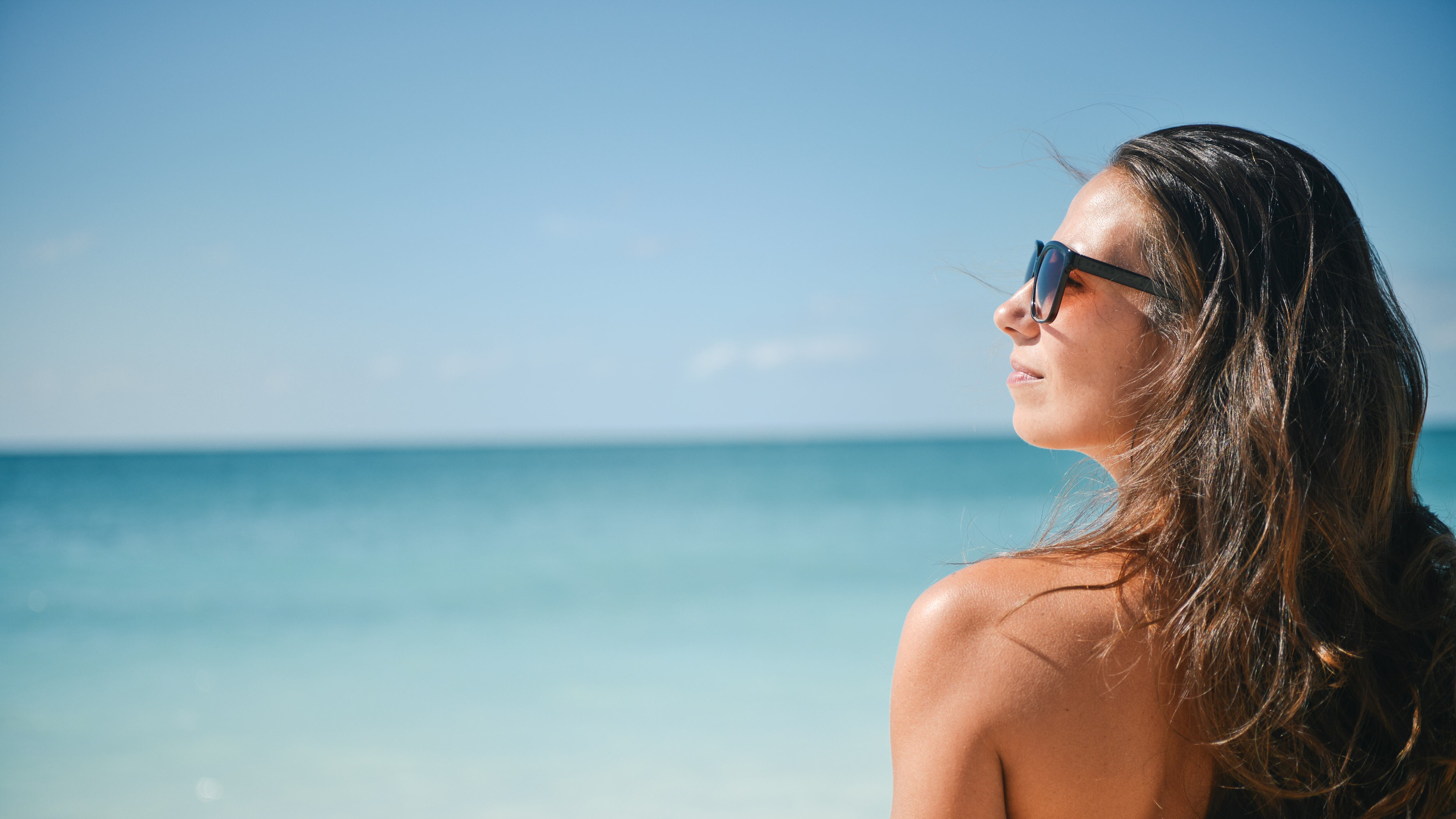 Capelli in forma in estate: cosa evitare per non rovinarli