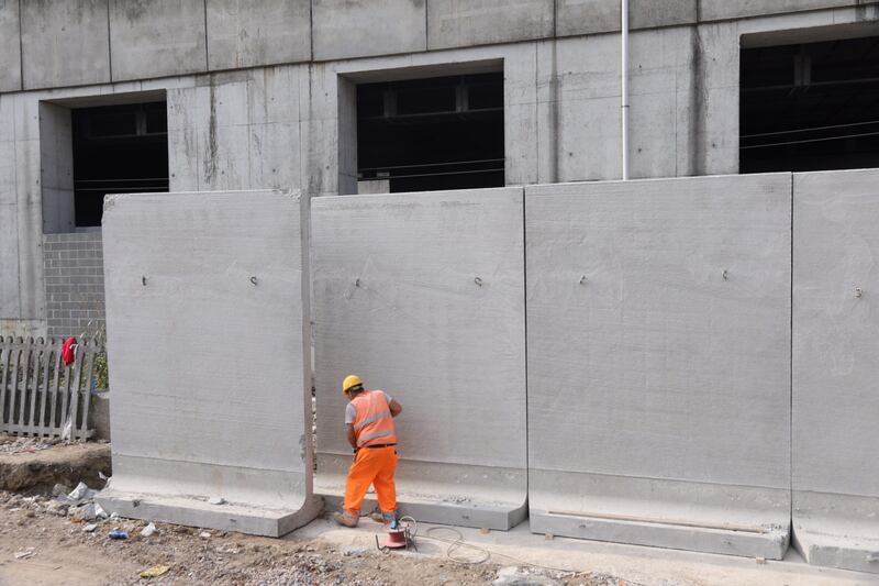 Il muro anti droga a Rogoredo 5