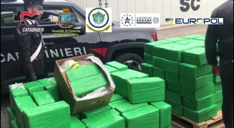 Colpo alla 'ndrangheta: sequestrata una tonnellata di cocaina 2
