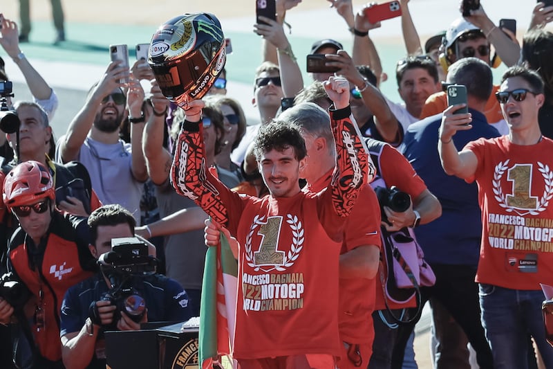 Il trionfo mondiale di Pecco 5