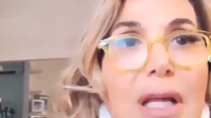 Incidente per Barbara D'Urso, colpita da una lastra di cristallo