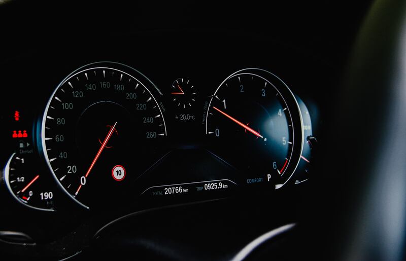 Stm, la crisi automotive piega i ricavi