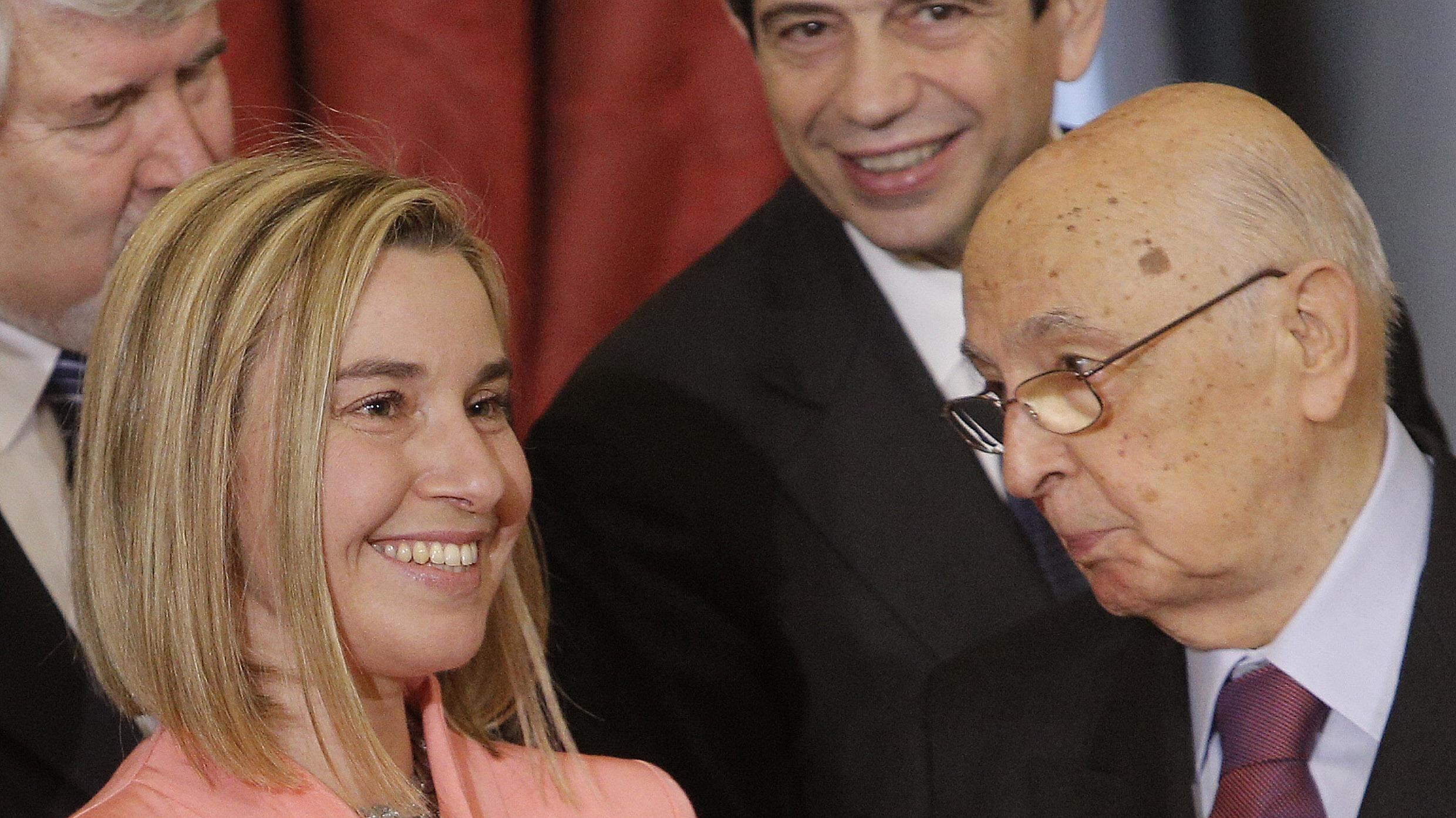 La Mogherini va in Europa e apre il valzer del rimpasto