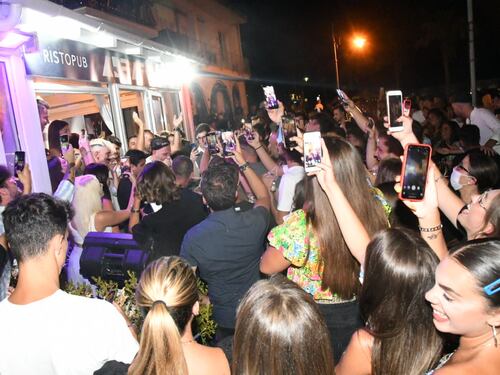 Nonostante i divieti di ballo e assembramenti non si ferma la movida
