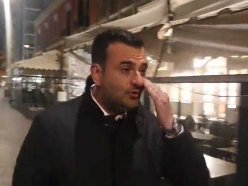 Decaro in lacrime: "Bari deserta, ma insieme ce la faremo"