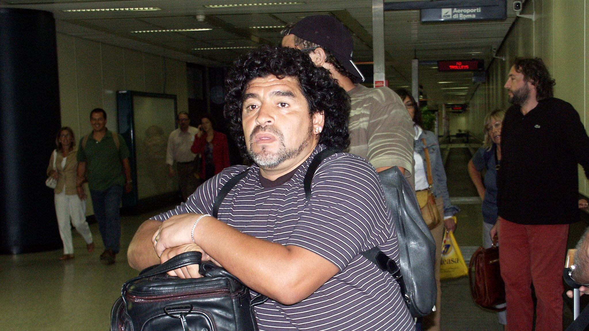 Maradona torna in Italia per difendersi dal Fisco