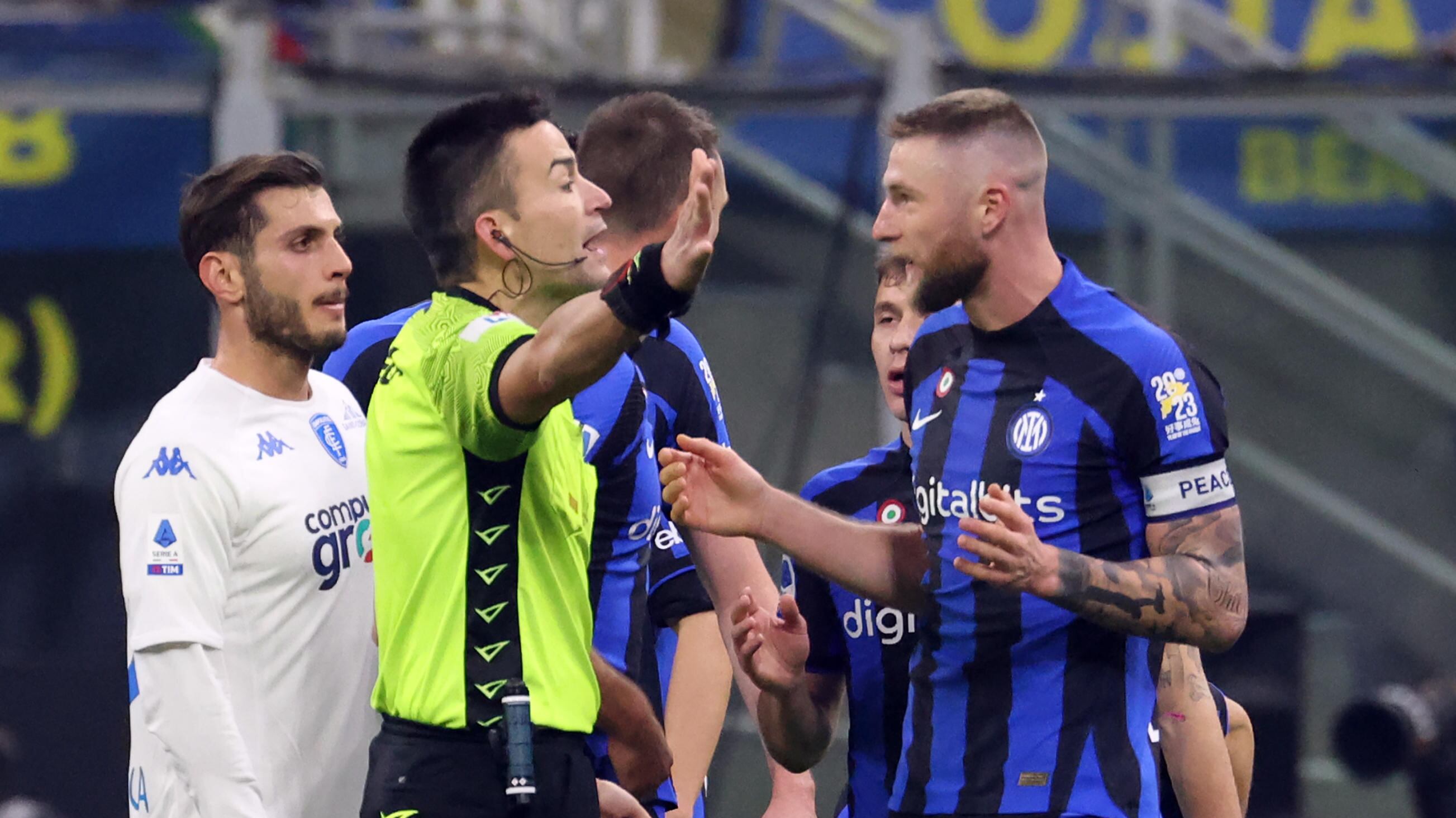 Skriniar saluta col rosso. Inter, altro che rimonta
