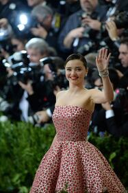 Met Gala 2017, i look più sexy 55