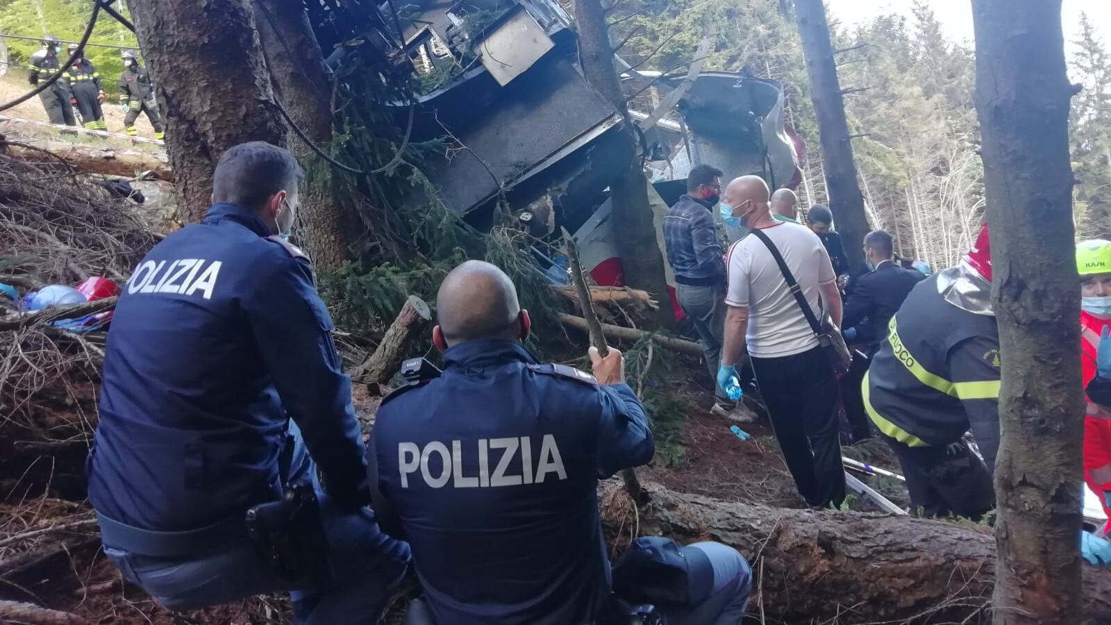 "La revisione nel 2016", ma il cavo della funivia si spezza