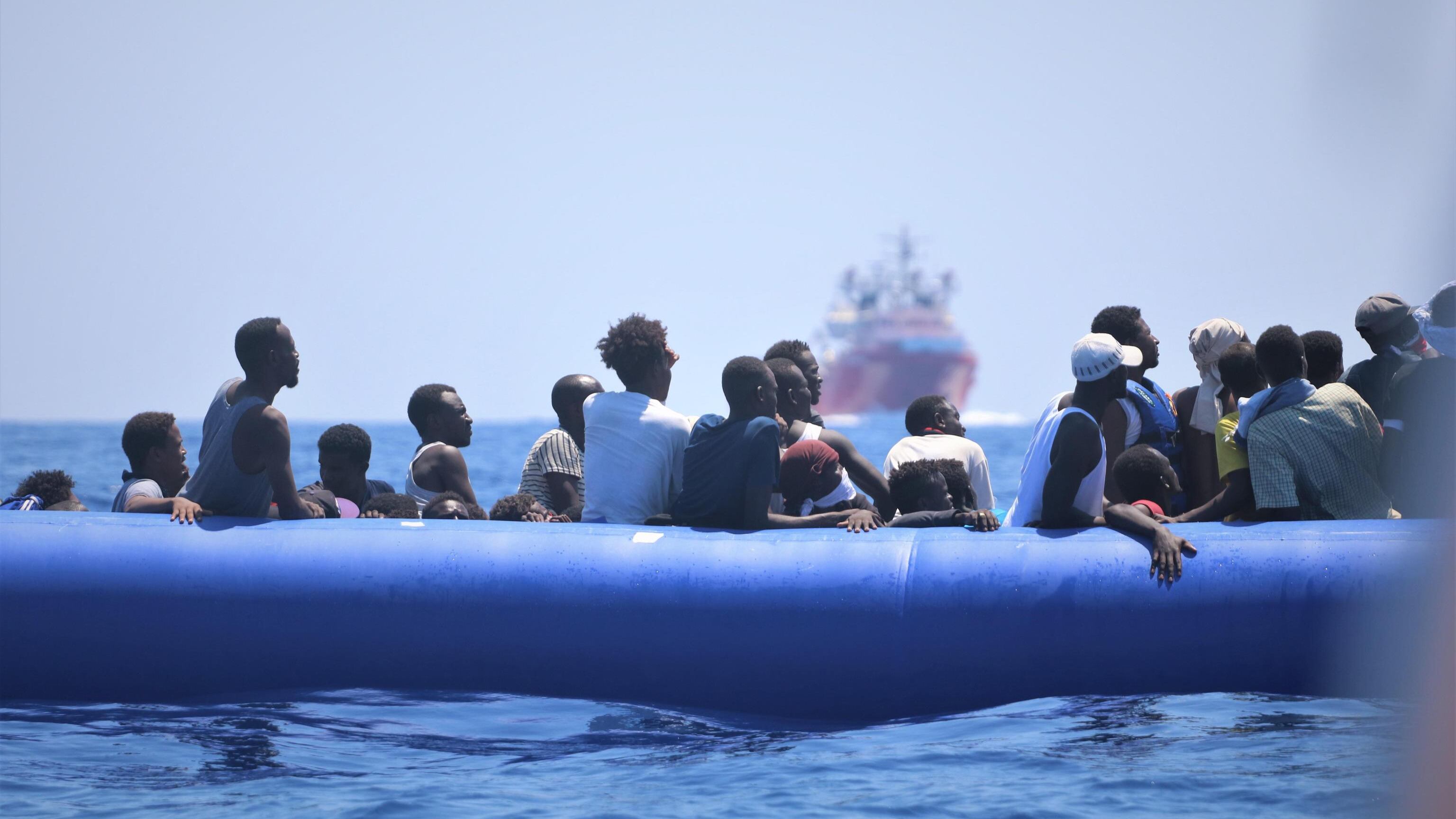 Ecco la stretta sulle Ong: vietati i salvataggi multipli