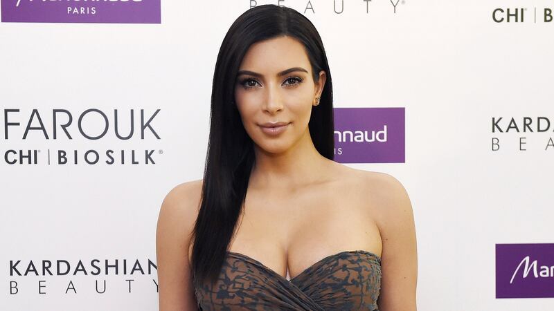 Kim Kardashian sexy in foto 3