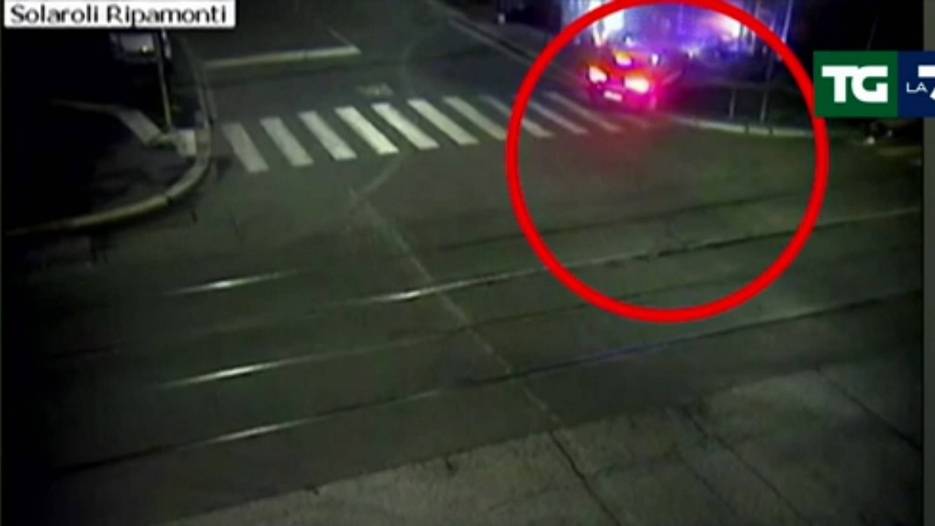 "La gazzella è in frenata mentre Ramy cade". Così la polizia locale ricostruisce l'incidente