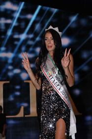 Miss Italia, la reginetta è Clarissa Marchese 9
