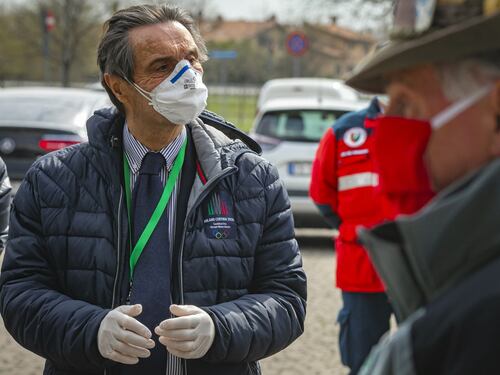 Val Seriana, la foto dei militari che adesso inchioda il governo