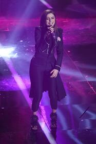 Sanremo 2018: i look sexy della seconda serata 18