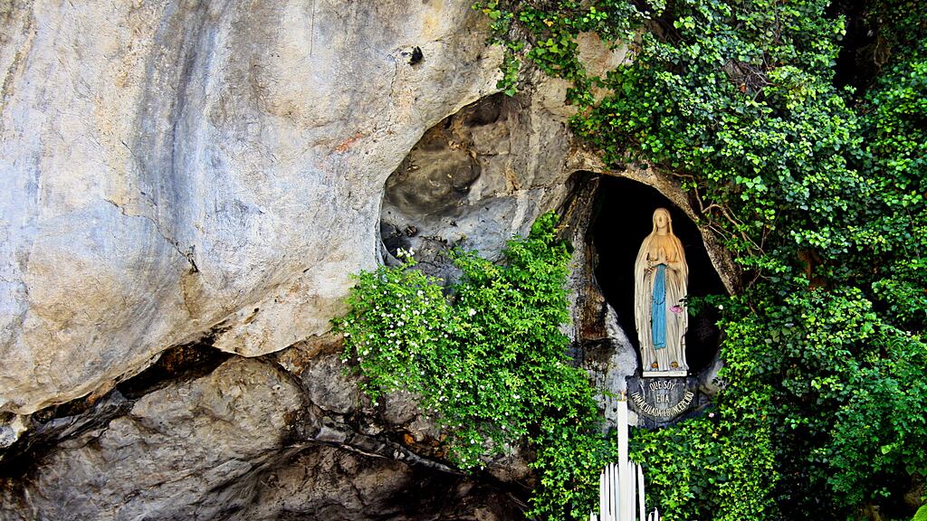 L'ultima provocazione dell'islam: "La Madonna sposa di Maometto"