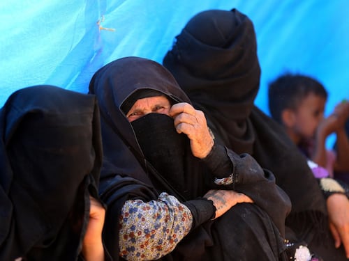 A Ramadi l'Isis chiude la diga sull'Eufrate per assetare gli iracheni