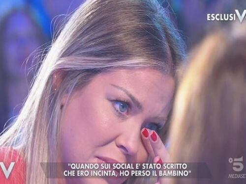 La compagna di Vieri: "Ho perso il figlio quando la notizia è uscita sui social"