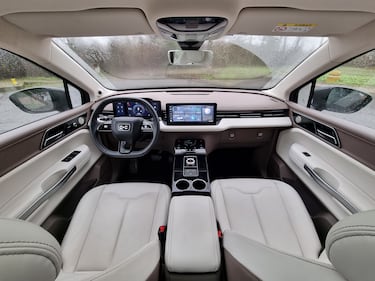 Aiways U5, le foto del SUV elettrico cinese  21