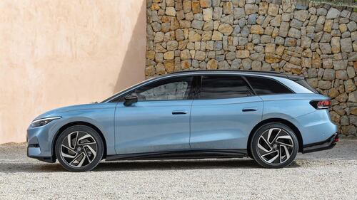 Nuova Volkswagen ID.7 Tourer,  guarda tutte le foto 15