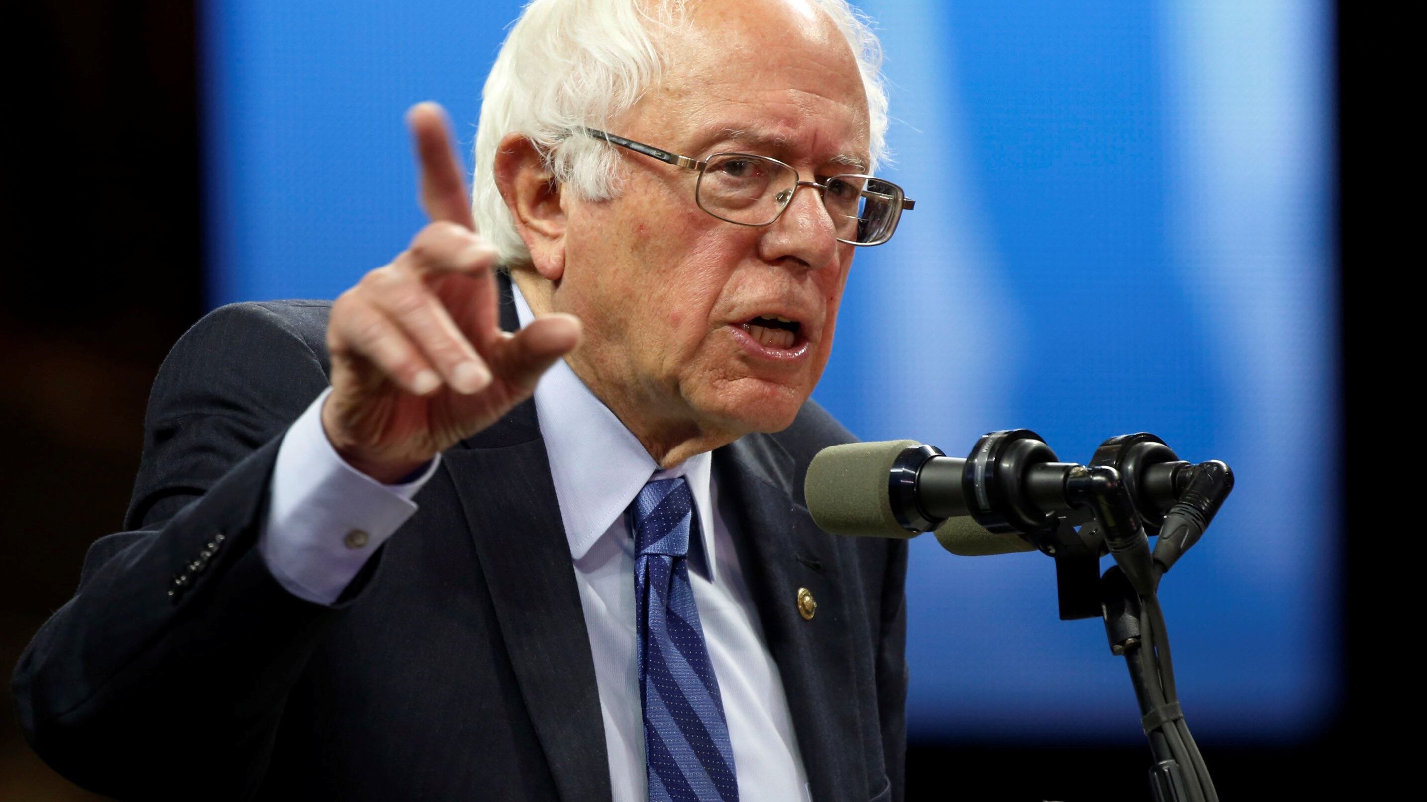 Usa, i democratici bandiscono Fox dai dibattiti: "È troppo filo-Trump"