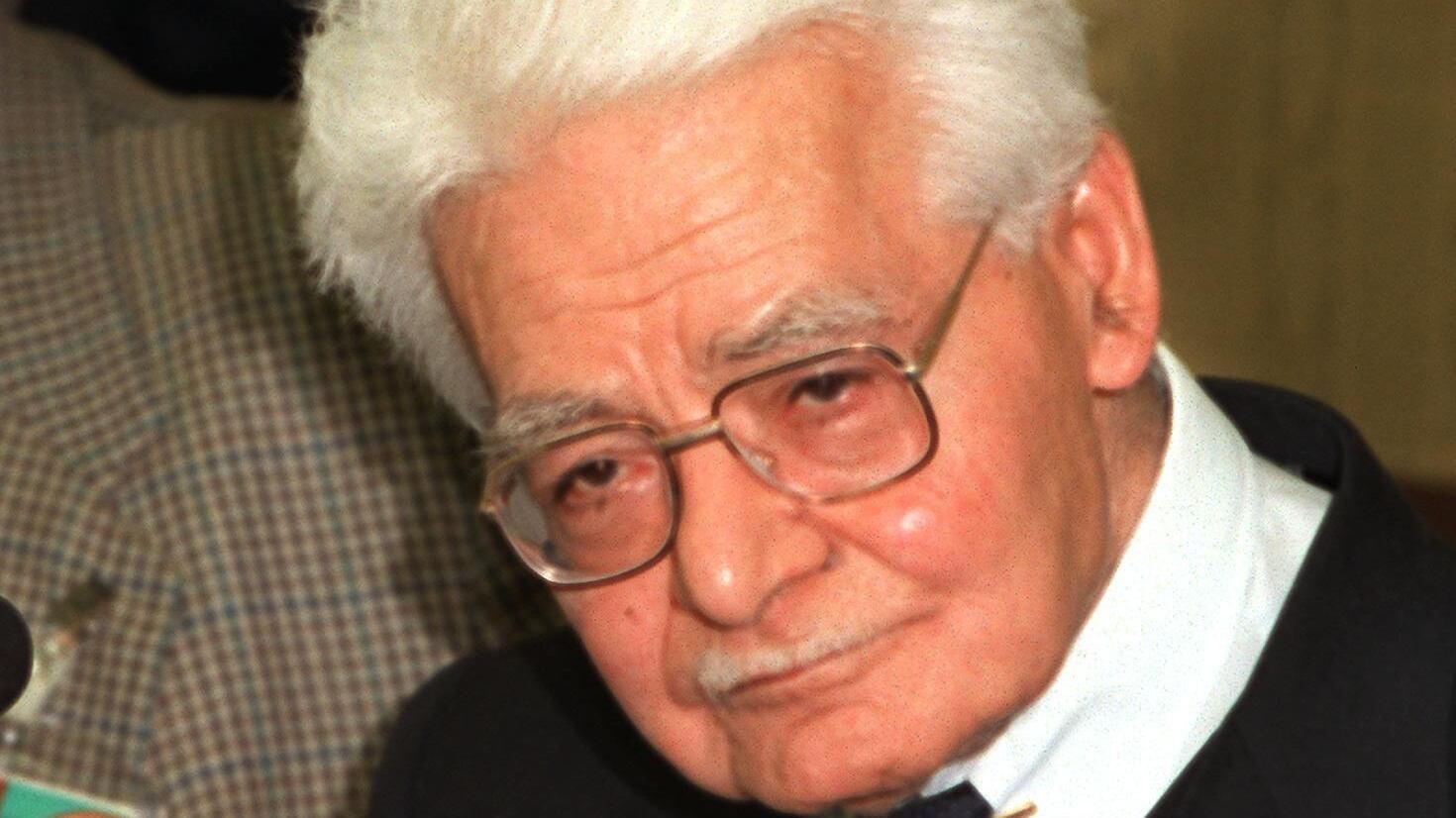 "Cura Di Bella, l'Asl rimborsi" Un giudice riapre la polemica