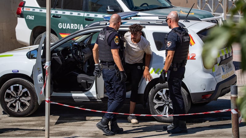 “Non ci hanno avvisato”. Il governo di Sanchez ancora in difficoltà sui migranti di Ceuta