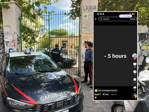 Lo spray urticante in classe, poi le coltellate alla prof in diretta social. L’aggressione choc del 13enne a Roma