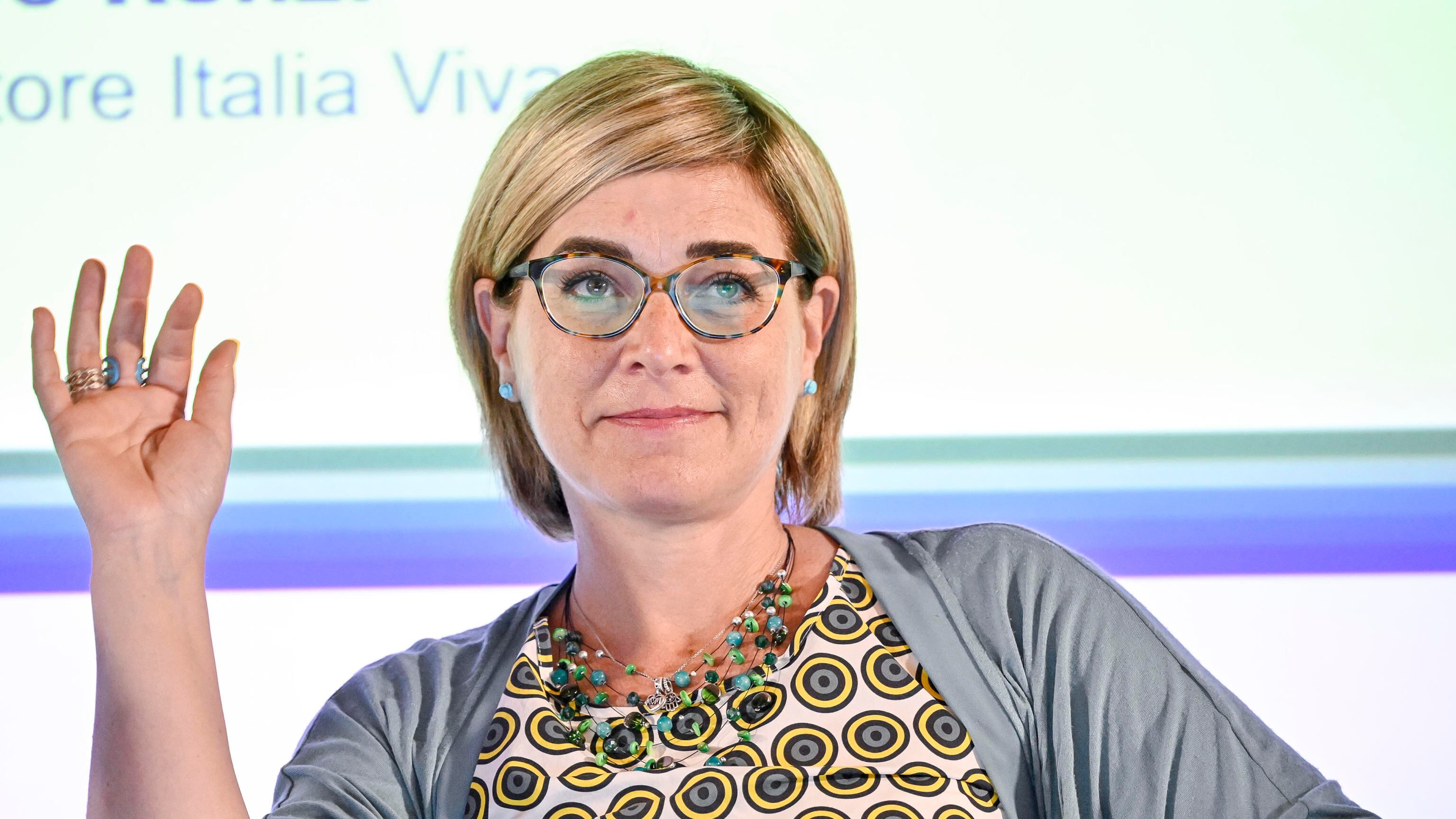 La candidata del Pd spara a zero contro Draghi e Cingolani
