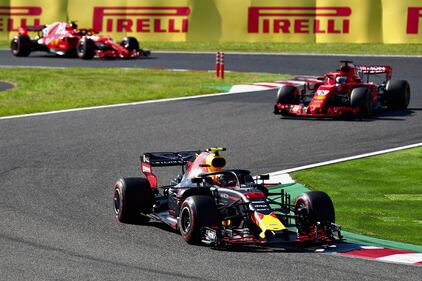 Formula Uno, Hamilton in trionfo a Suzuka: le immagini del gp del Giappone 13