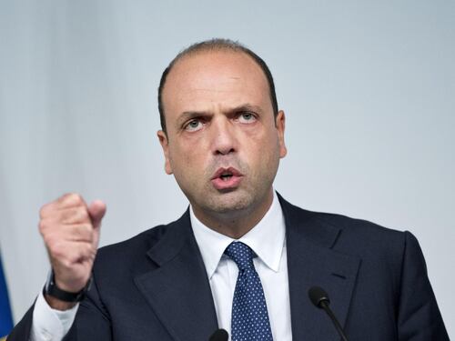 Alfano apre alla maggioranza: "La manovra non è Vangelo"