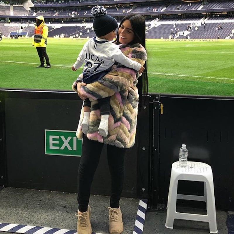 Larissa Saad è il segreto di Lucas Moura: ecco chi è la moglie dell'uomo Champions 3