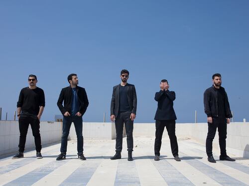 Mashrou' Leila, il fenomeno indie-rock libanese di nuovo in Italia