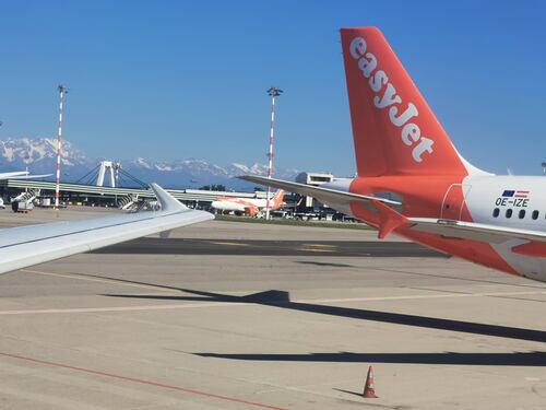 EasyJet taglia flotta e voli l'effetto Covid pesa su conti e investimenti
