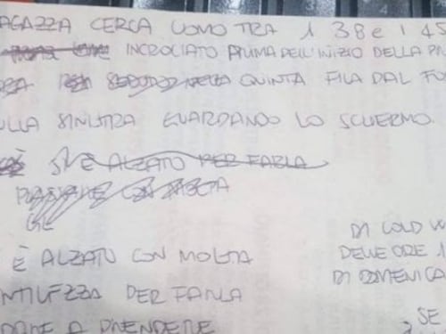 Ragazza si innamora di uno sconosciuto al cinema