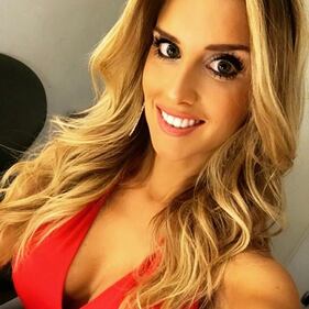 Lady Rugani sempre più sexy su Instagram: i suoi follower si scatenano 10