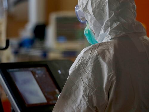 Coronavirus, il presidente Locatelli: "Via ai test sierologici. L'immunità dura mesi"