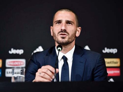 Bonucci fa pace con i tifosi della Juventus: i social stanno dalla parte di Leo
