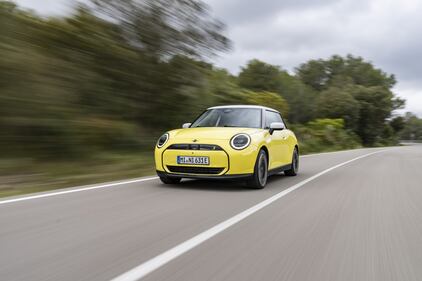 Mini Cooper SE: guarda tutte le foto 6