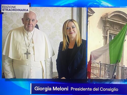 Meloni commossa al Tg1: "Ci mancherà". Mattarella: "Grave vuoto". Proposti tre giorni di lutto nazionale