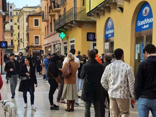 "Ti strappiamo lo Swatch". Cos'è il reselling della gang romana