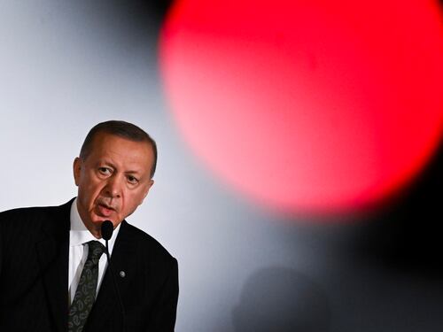 "Possiamo colpirvi coi Tayfun". Minaccia choc di Erdogan alla Grecia
