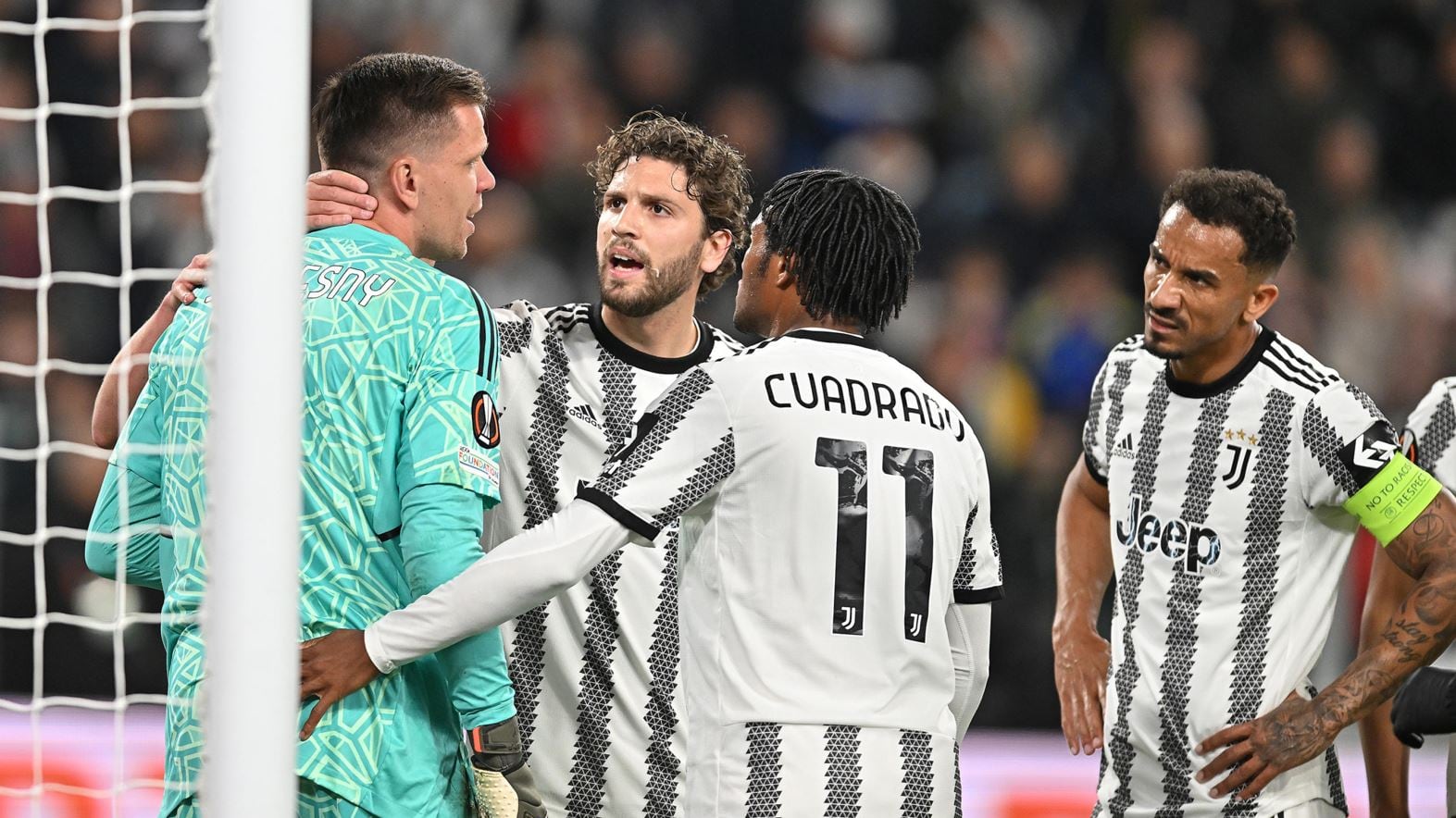 Juventus, paura per Szczesny: ecco cos'è successo in campo