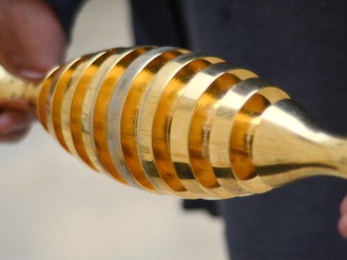 Il giallo: "Cos'è questo oggetto?"