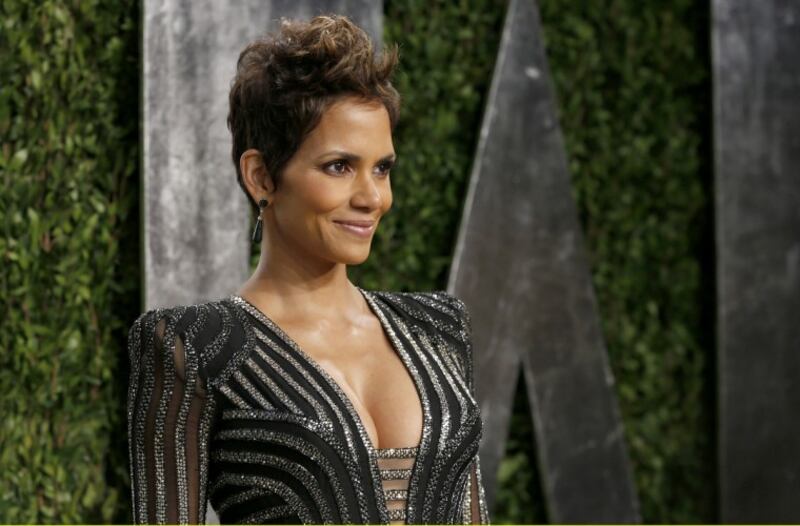 Halle Berry, sexy e talentuosa 3